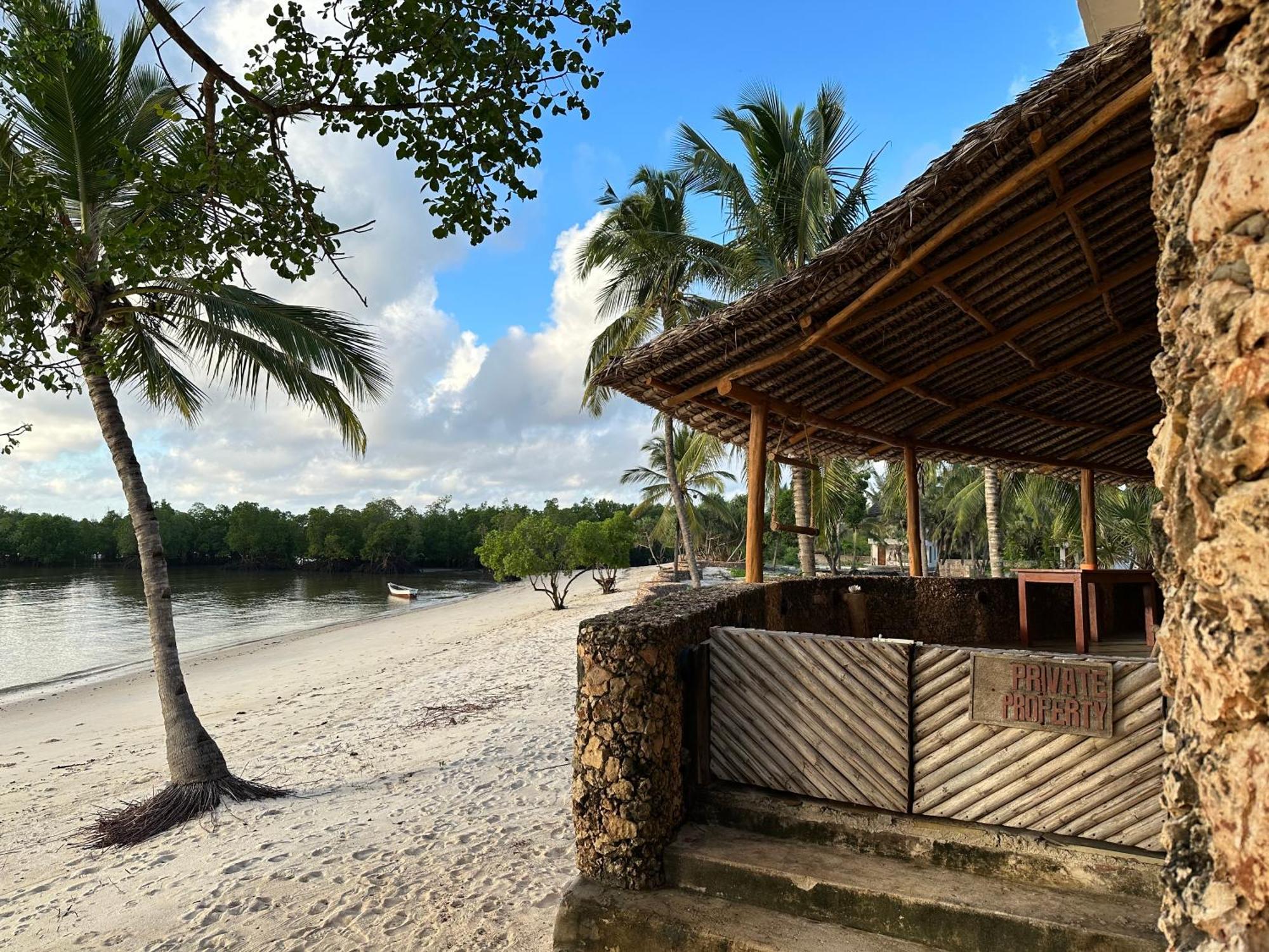Mwazaro Beach Lodge Shimoni Ngoại thất bức ảnh