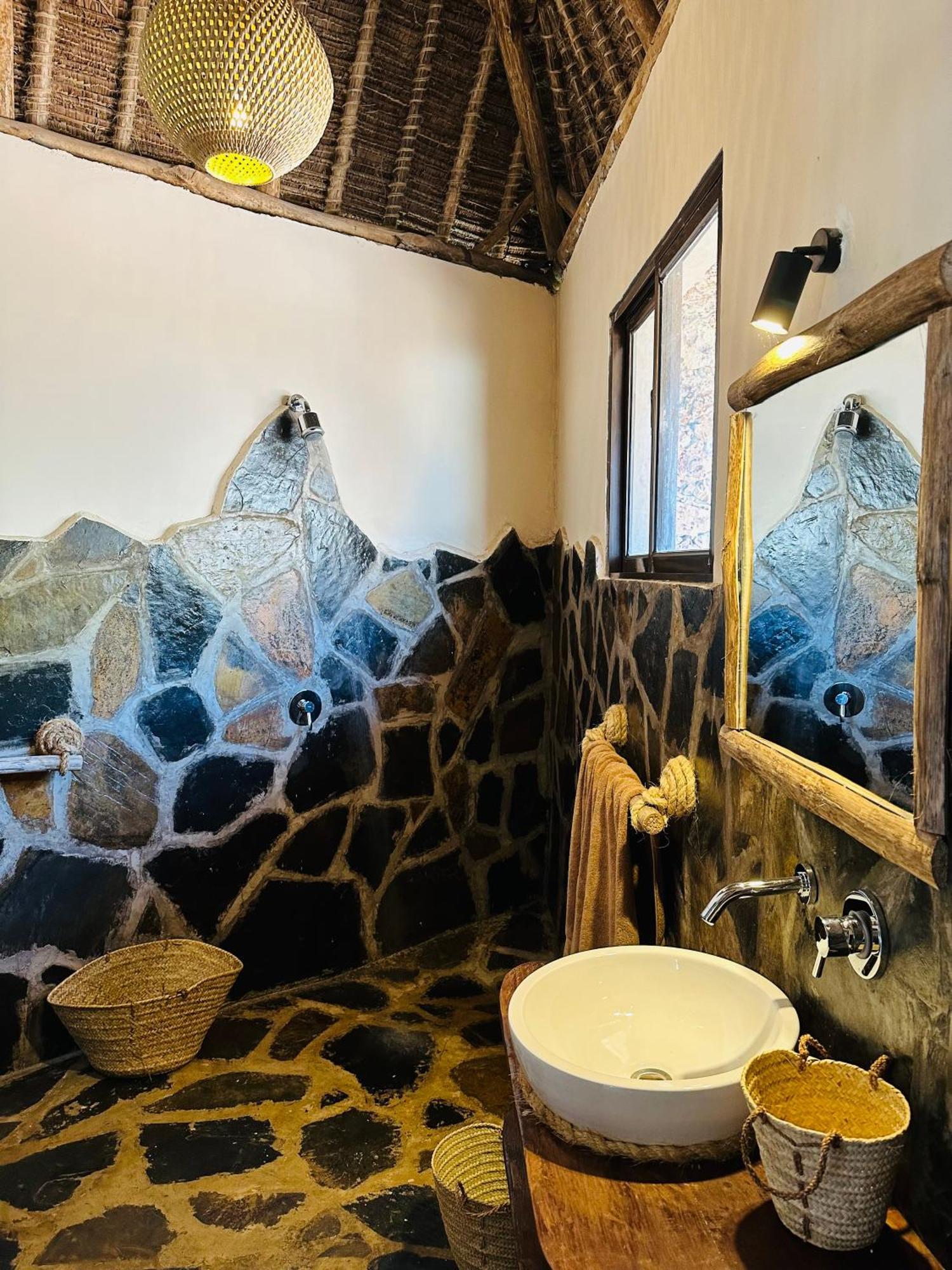 Mwazaro Beach Lodge Shimoni Phòng bức ảnh